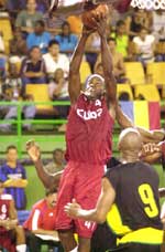 La magia del baloncesto cubano invadió el Torneo del Caribe